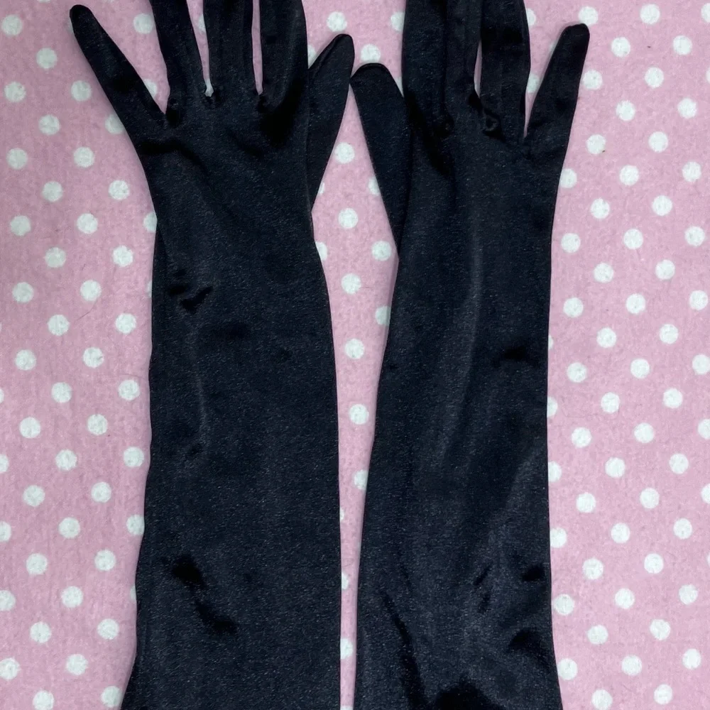 N/A pair vintage